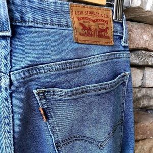 Levi High Rise Skinny Jeans 🔥